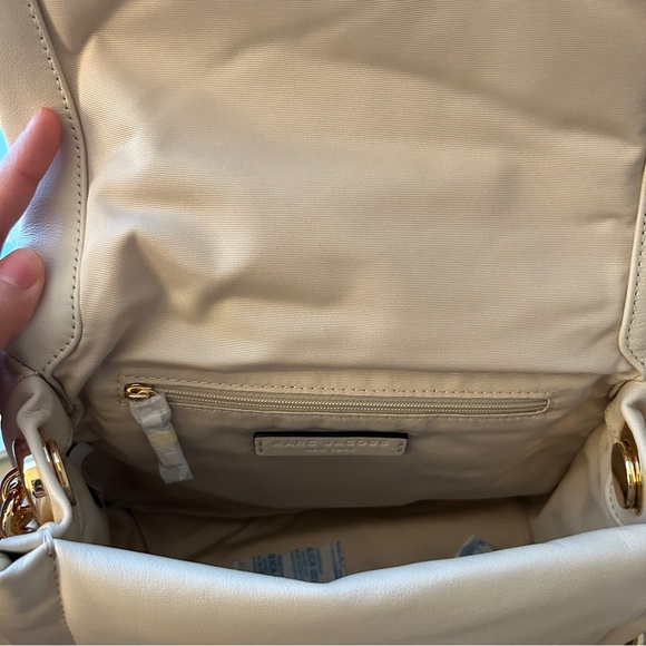 NWT Marc Jacobs The J Link Shoulder Bag Marshmallow | Gold Chain - Picture 5 of 6